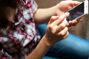 Отримати консультацію з питань вступу майже неможливо