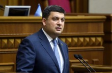 Діти отримають гідну освіту, а вчителі оплату, - прем’єр