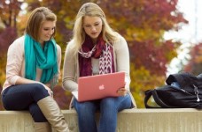 МОН проти скорочення стипендіатів