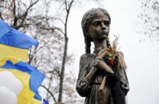 МОН запрошує до участі у конкурсі про Голодомор
