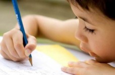 Вчимо дитину писати літери української абетки