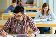 МОН запрошує до розробки закону Про освіту дорослих