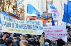 Профспілка обіцяє вивести освітян на вулицю