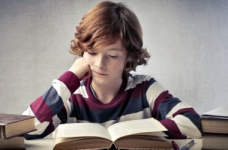 МОН просить урочисто відкрити ще один конкурс