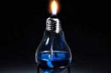 У школах п'яти районів Києва відключили світло