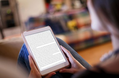 Улюблені книги завжди можуть бути під рукою