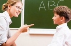 Учителів, які розмовляють українською будуть нагороджувати