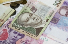 Про підвищення посадових окладів з 1 січня 2018 року