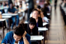 Жителям зони АТО та Криму спростили реєстрацію на ЗНО