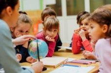 МОН скасувало положення про батьківські комітети