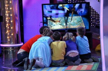 Телебачення і навчальний процес: 5 міфів про шкоду телевізорів