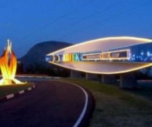 МДЦ «Артек» загнали у борги