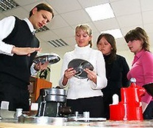 Чи будуть готувати у технікумах та коледжах бакалаврів?