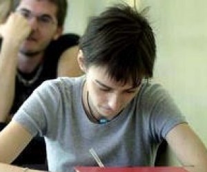 Зовнішнє тестування - за абітурієнтами стежитимуть і в туалетах