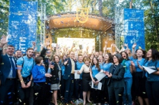 В Україні оберуть 200 талановитих старшокласників