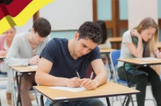 Складіть іспит до штудієнколег Німеччини у травні