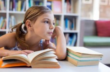 Заробити на дітях: ТОП-3 найдорожчих шкіл в Україні