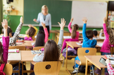 8 нетипових програм початкової школи отримали дозвіл