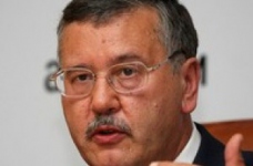 Гриценко: не потрібно безглуздо копіювати іноземний освітній досвід