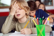 У МОН обурились політичною агітацією у школах