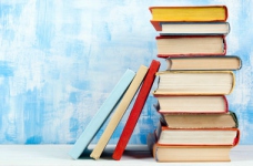 Розпочато доставку нових підручників до регіонів