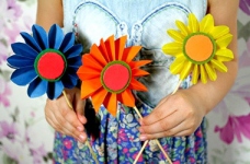 Десять способів створити саморобні квіти із паперу