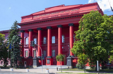 ТОП-100 найпопулярнішіх вишів серед абітурієнтів