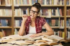 Зарахування на контракт може тривати до 30 вересня