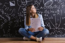 7 серпня виші зараховують вступників-бюджетників