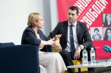 У 2019 році всім освітянам підвищать зарплати на 9%