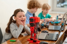5 причин, чому дітям корисно вивчати IT-науки