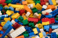 МОН перевірить використання конструкторів Lego у школах
