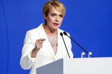 Відповідає міністр: чи має дитина прибирати у школі?