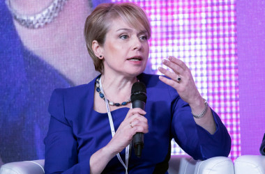 Стереотипи і гендерні розриви необхідно долати, - Гриневич