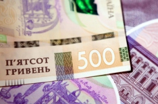 Учителі мають отримувати повну зарплату, - профспілка