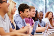 Фестиваль неідеальних людей: чому психологія – це модно?