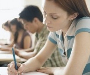 Підсумкова атестація школярів: контрольні роботи замість іспитів