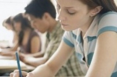 Підсумкова атестація школярів: контрольні роботи замість іспитів