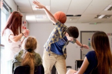 Популярні напрямки для літніх мовних таборів