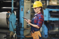 МОН планує мотивувати педагогів закладів профосвіти