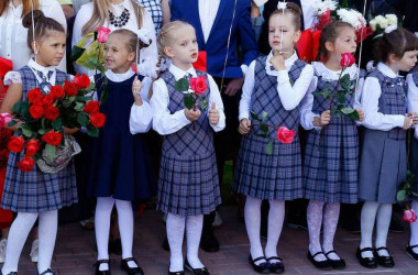 Батьки зареєстрували петицію про відміну шкільної форми