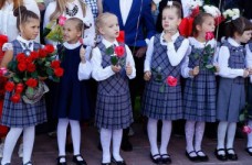 Батьки зареєстрували петицію про відміну шкільної форми