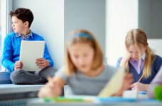 У МОН оголосили конкурс е-підручників