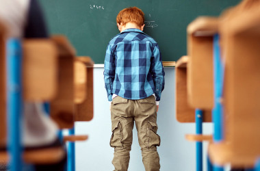 Третина учнів початкової школи не почуваються щасливими