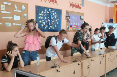 Подаруйте дитині путівку до мовного табору в Польщі