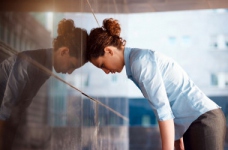 Майже половина безробітних має вищу освіту