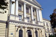 В Одесі виникли сутички біля медуніверситету