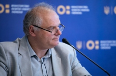 ЗНО з іноземної мови поширять на інших магістрів