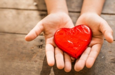 Акція «Благодійність замість квітів» зібрала 646 тис. грн