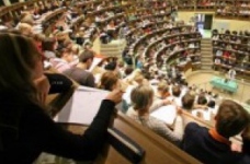 Студенти ВНЗ отримали можливість здобувати другу вищу освіту одночасно із першою